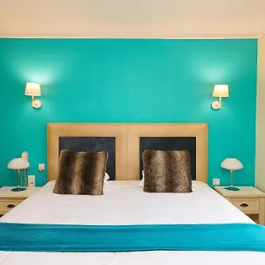2* Hotel Les Pasteliers